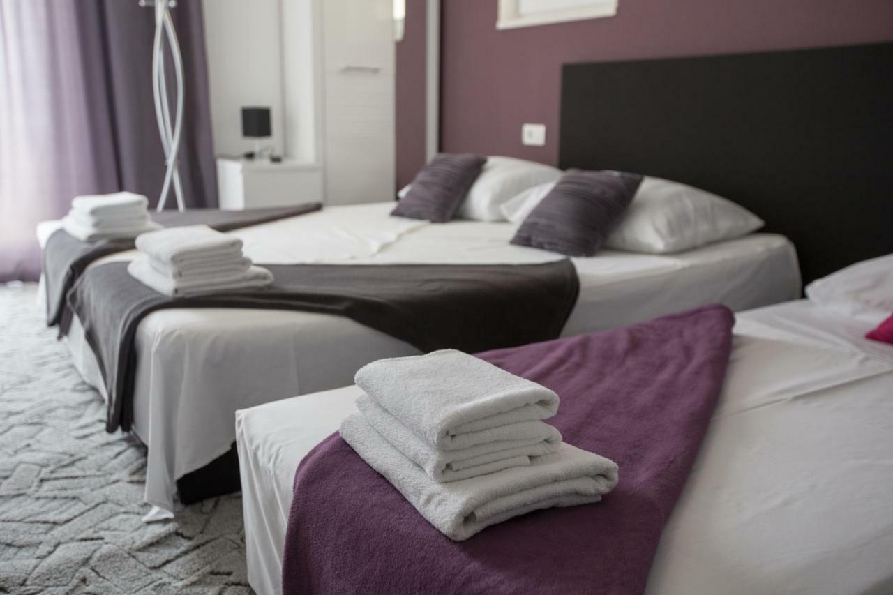 Luxury Apartment With Private Heated Pool Šibenik Exterior foto