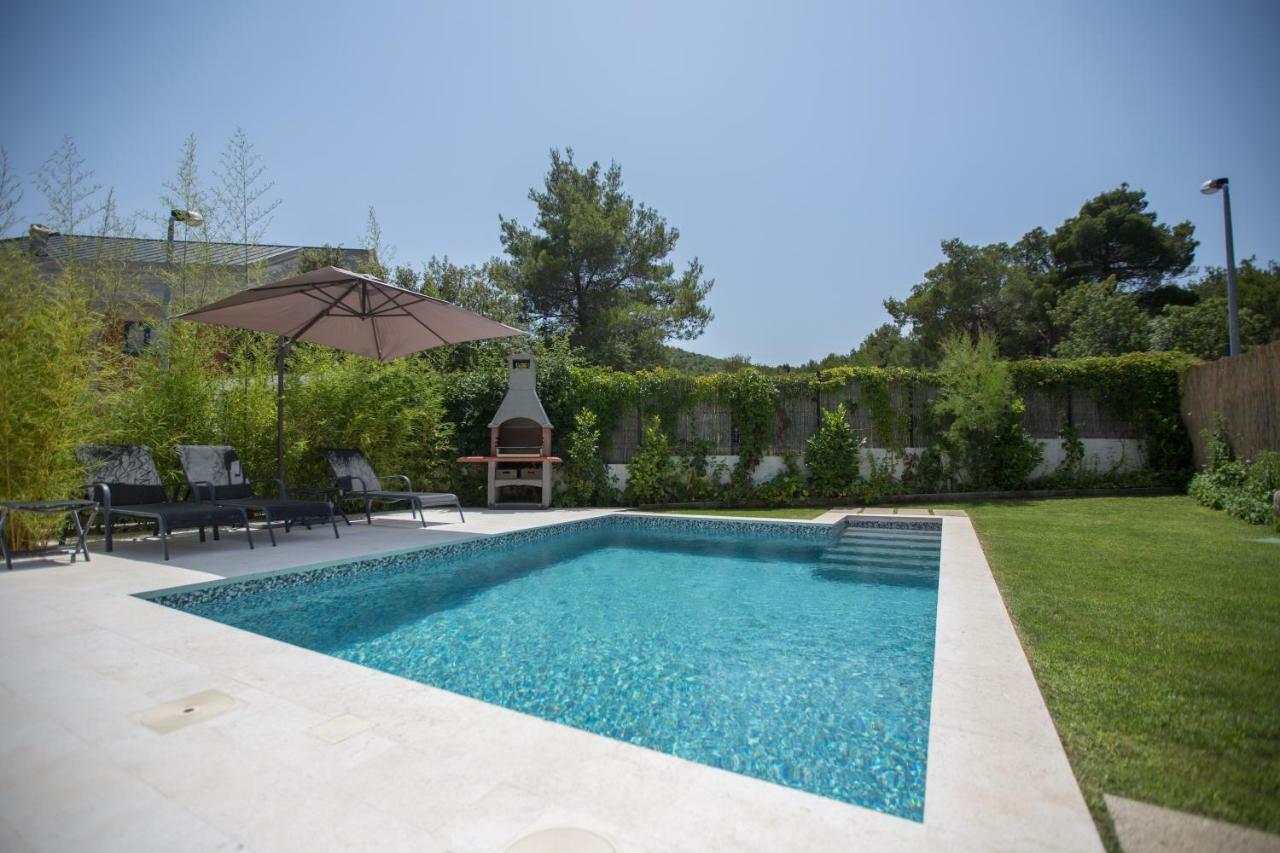 Luxury Apartment With Private Heated Pool Šibenik Exterior foto